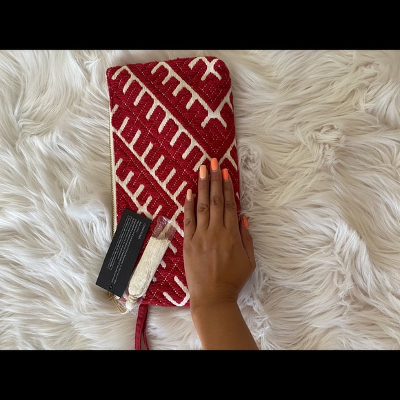 SOLD Aztec Print Crochet Red Clutch - Picture 3 of 6